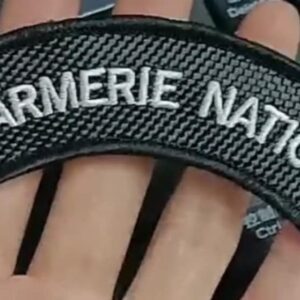 ÉCUSSON ARC OU DEMI LUNE GENDARMERIE NATIONALE : 1.000 CFA