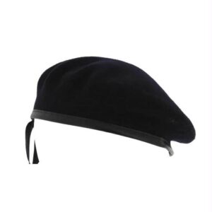 BÉRET NOIR AVEC BORDURE EN CUIR VÉRITABLE 6.000 CFA